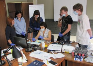 Майстер-клас з виконання "невидимих" реставрацій