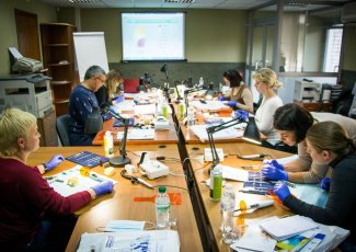 Майстер-клас з виконання "невидимих" реставрацій