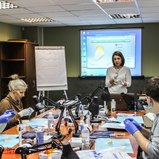 Майстер-клас з виконання "невидимих" реставрацій